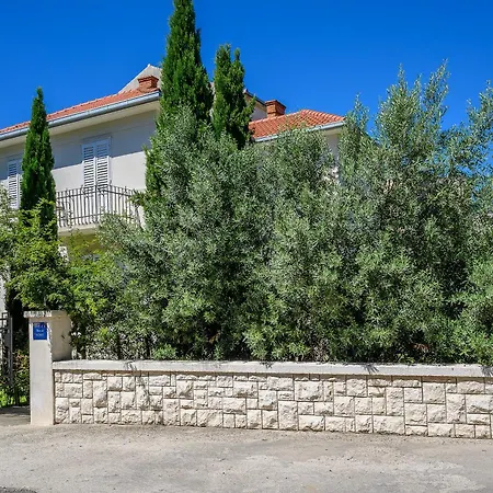 Bed & Breakfast Palace Schoen Milesi Split