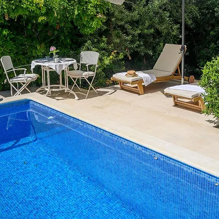 Palace Schoen Milesi Split